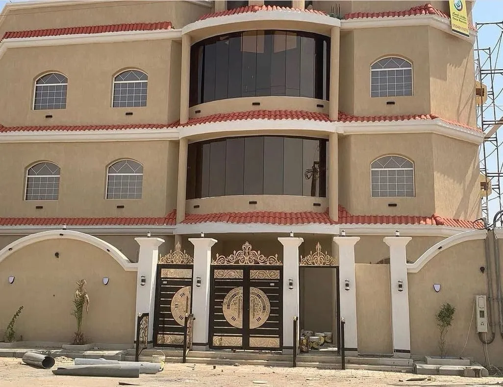 تشطيب واجهة فيلا ببروفايل خارجي عسيب عالي الجودة
